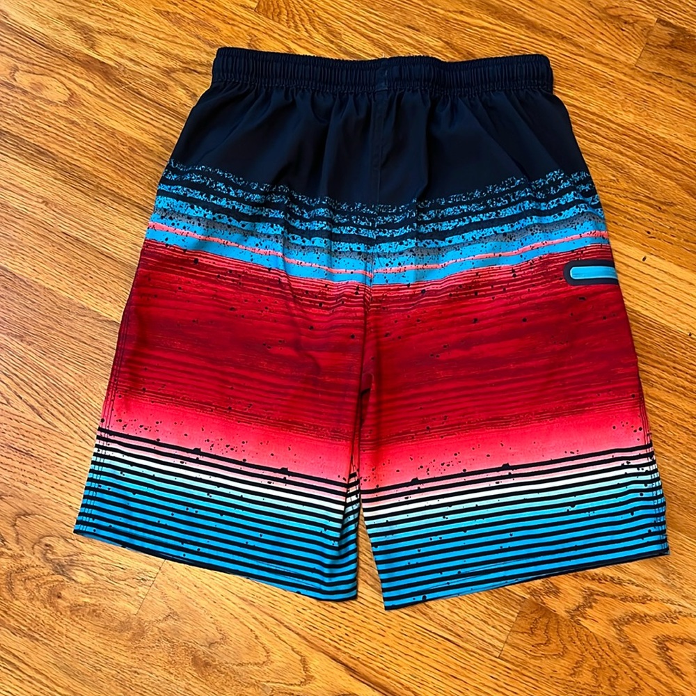 Swim set. - Picture 4 of 4